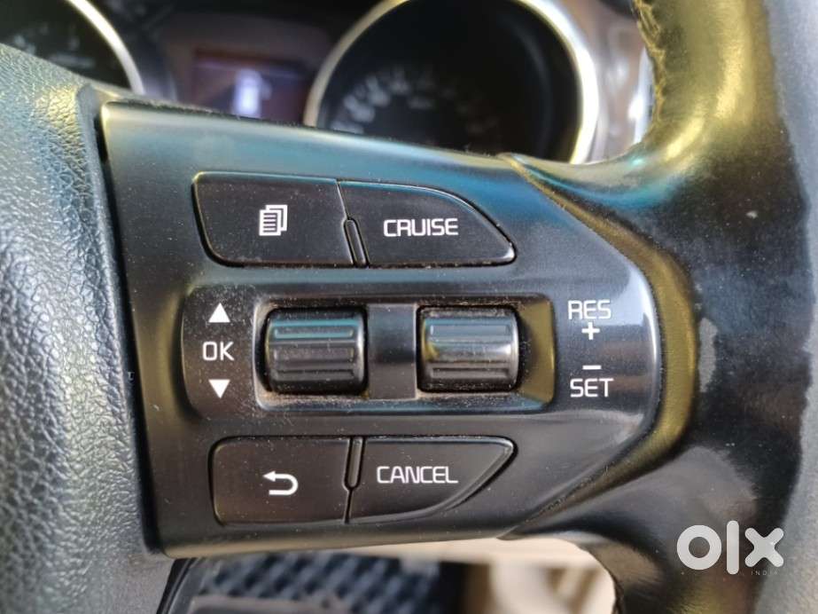 Kia Carnival Limousine Plus 7 Str, 2022, Diesel