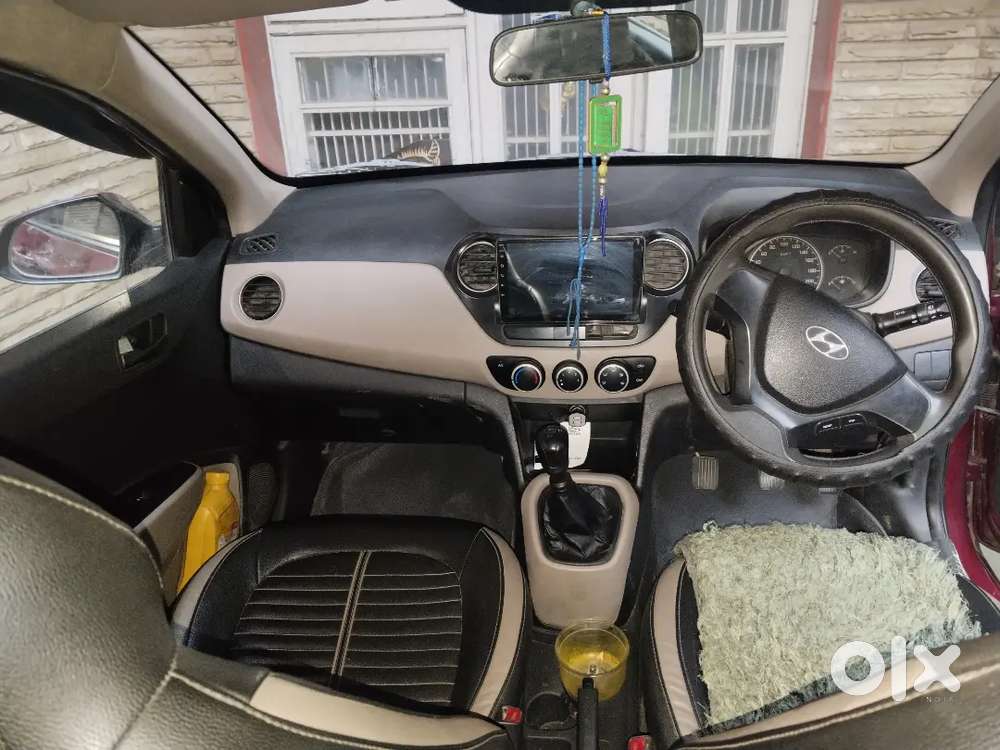 Hyundai Grand I10 2015 Diesel 92000 Km Driven