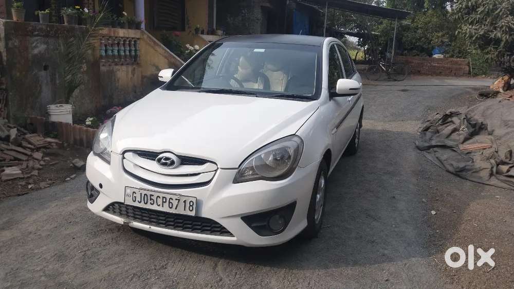 Hyundai Verna Crdi 2010 Diesel Manual