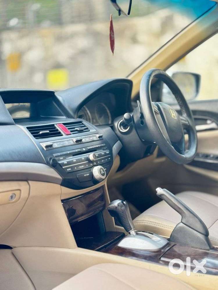 Honda Accord 2.4 Automatic, 2010, Petrol