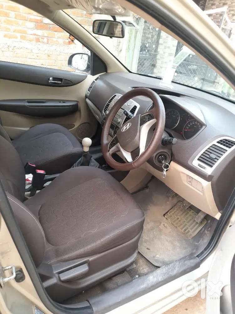 Hyundai I20 Sportz 2010 Petrol