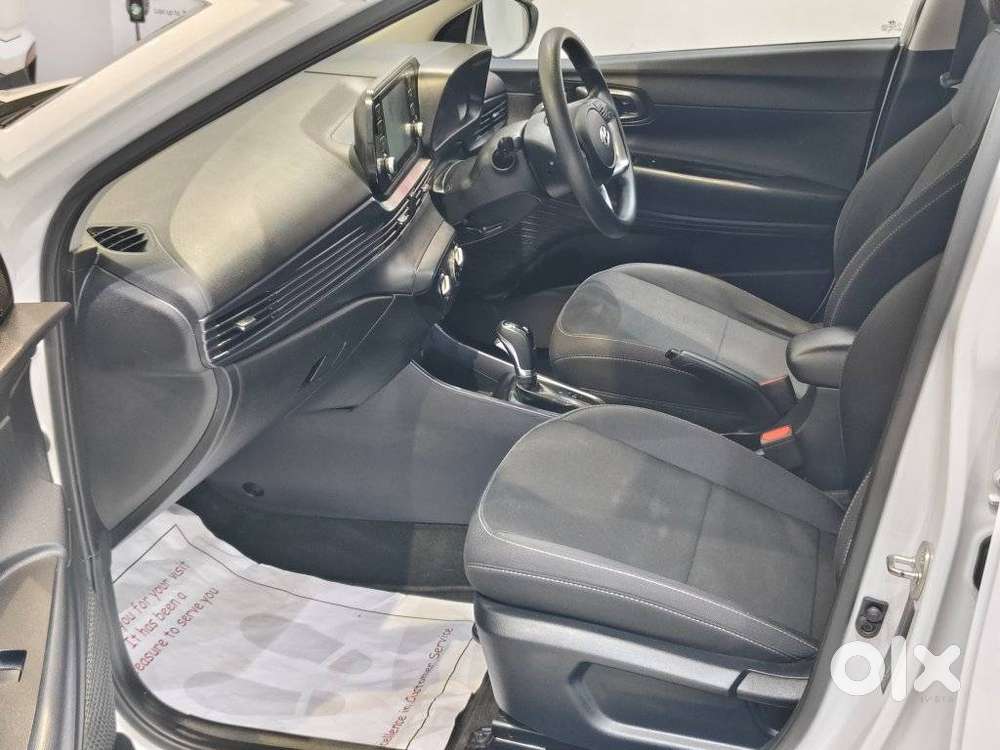Hyundai I20 Sportz 1.2 Ivt, 2023, Petrol
