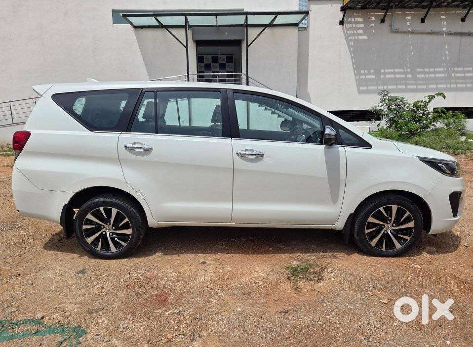 Toyota Innova Crysta 2.4 Z 7 STR, 2021, Diesel
