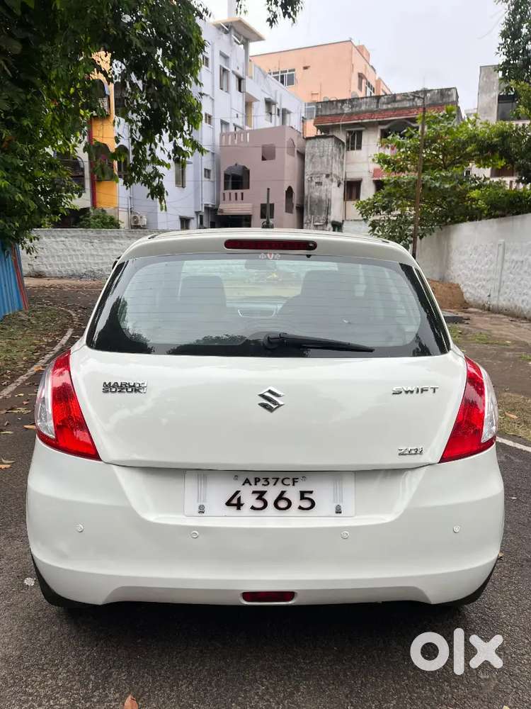 Maruti Suzuki Swift 2014 Diesel 135300 Km Driven Well Maintained