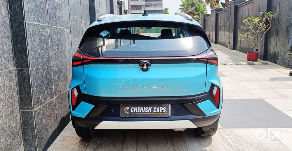 Tata Nexon Creative 1.2 Revotron Petrol 6 Mt, 2025, Cng & Hybrids