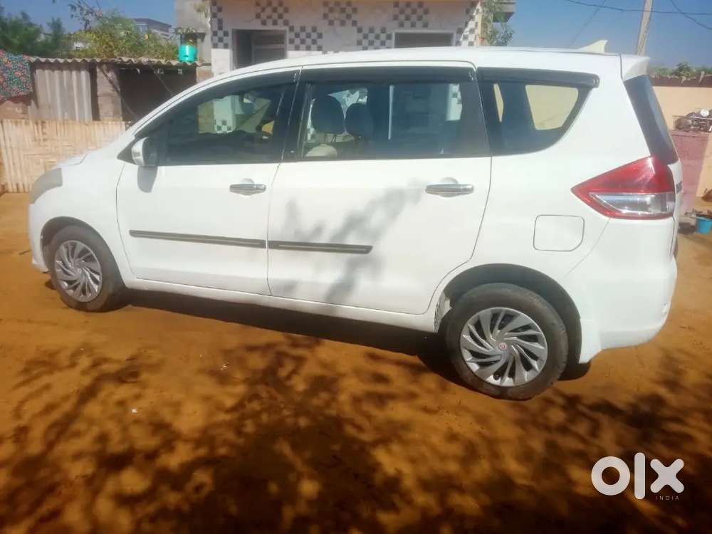 Maruti Suzuki Ertiga 2013