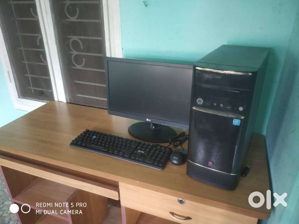 I3 4th gen cpu/18.5” LG monitor/usb keyboard and mouse @8000 ...