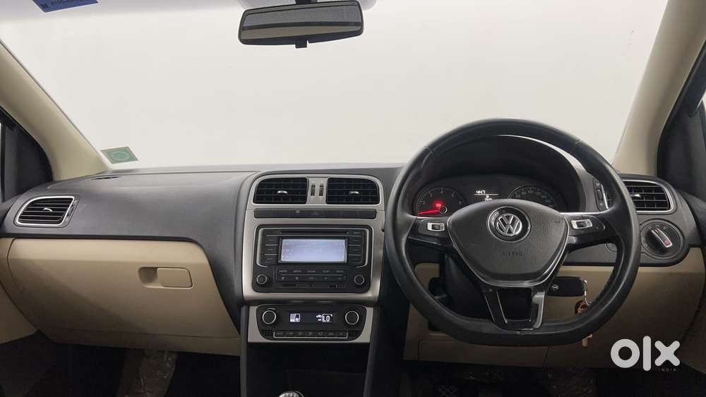 Volkswagen Polo 2009-2013 Petrol Highline 1.2l, 2015, Petrol