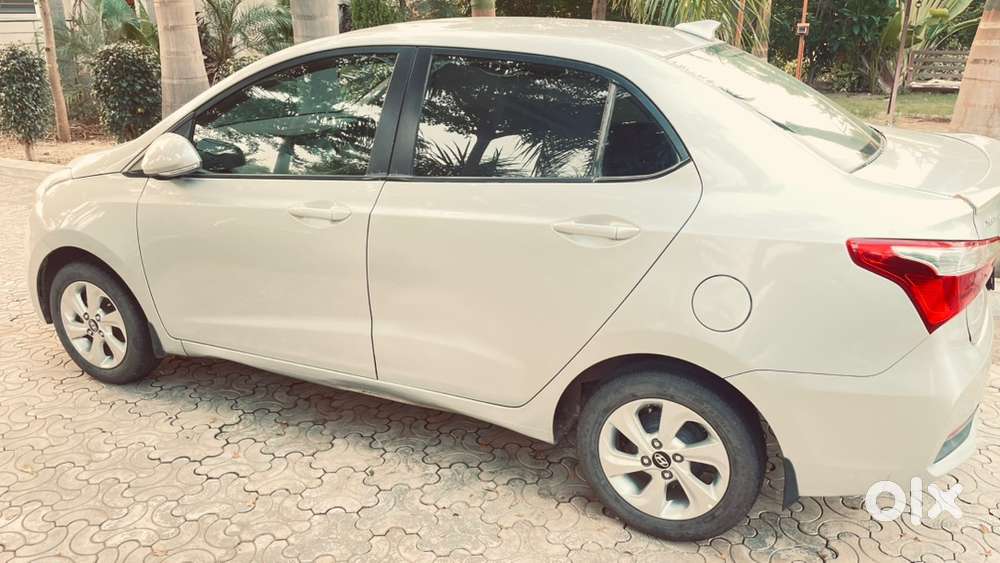 Hyundai Xcent Manual 2018