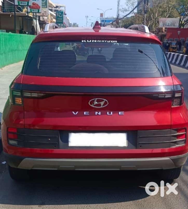 Hyundai Venue 1.2 S (o), 2023, Petrol