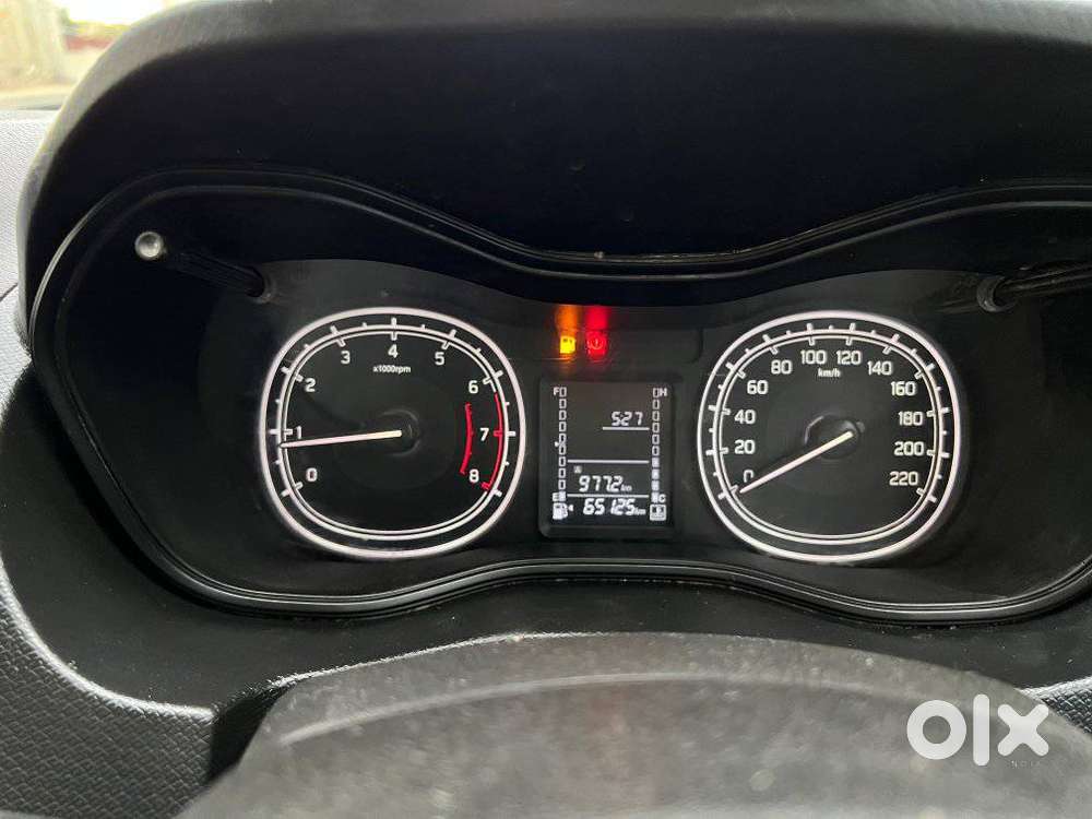 Maruti Suzuki Brezza 1.5 Vxi Smart Hybrid, 2021, Petrol