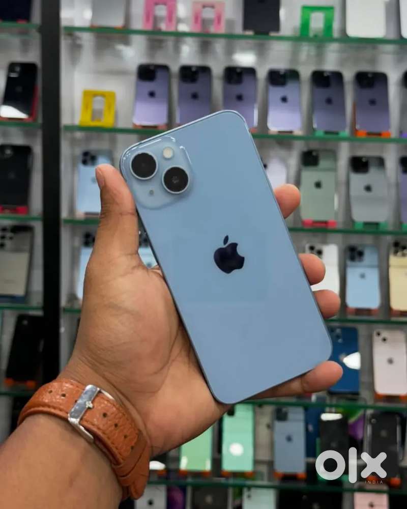Get iPhone 14 second hand modal at genuine price in your budget.