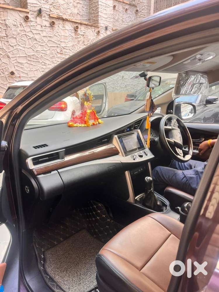 Toyota Innova Crysta 2020 Diesel Well Maintained