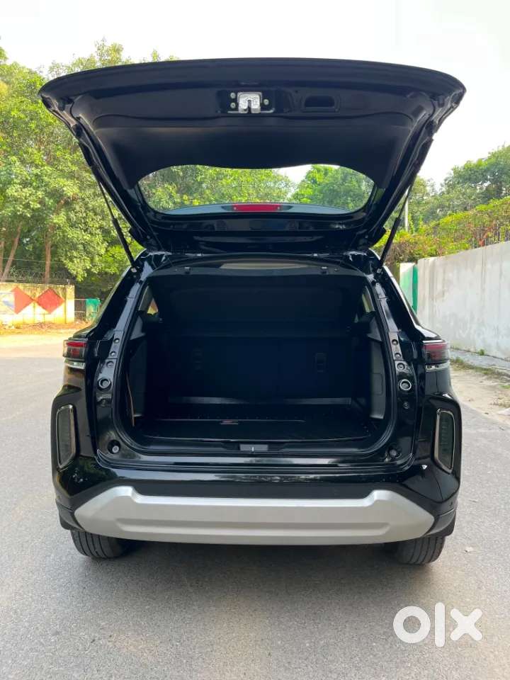 Maruti Suzuki Grand Vitara 1.5 Alpha Smart Hybrid At, 2024, Petrol