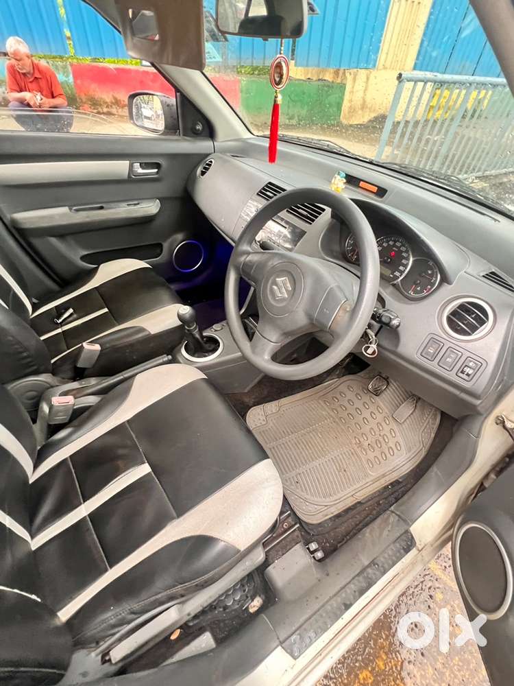 Maruti Suzuki Dzire 1.2 2010