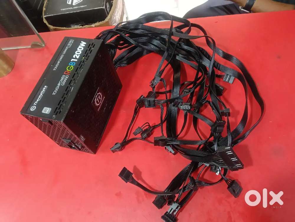 thermaltake toughpower grand rgb 1200w platinum power supply