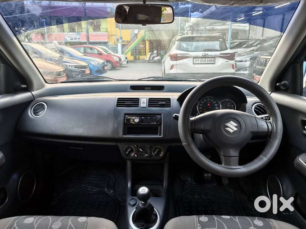 Maruti Suzuki Swift 2004-2010 Vxi Bsiii, 2011, Petrol