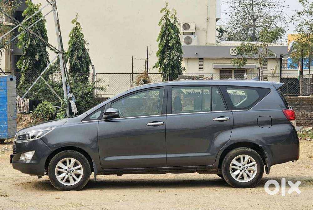 Toyota Innova Crysta 2.4 V, 2019, Diesel