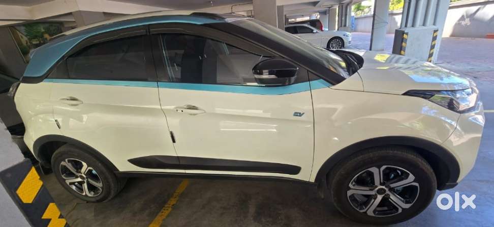Tata Nexon Ev Xz Plus, 2022, Electric