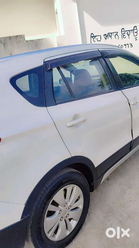 Gud Condition Child Ac Frist Owner  2016 Model Top Model