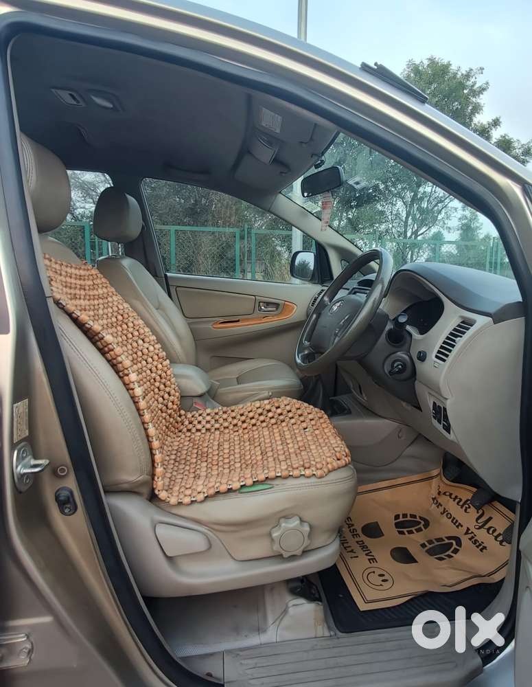 Toyota Innova 2.5 Vx 8 Str, 2009, Diesel