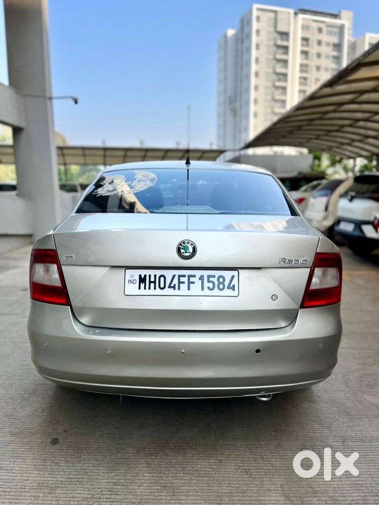 Skoda Rapid Elegance 1.6 Tdi Cr Manual, 2012, Diesel