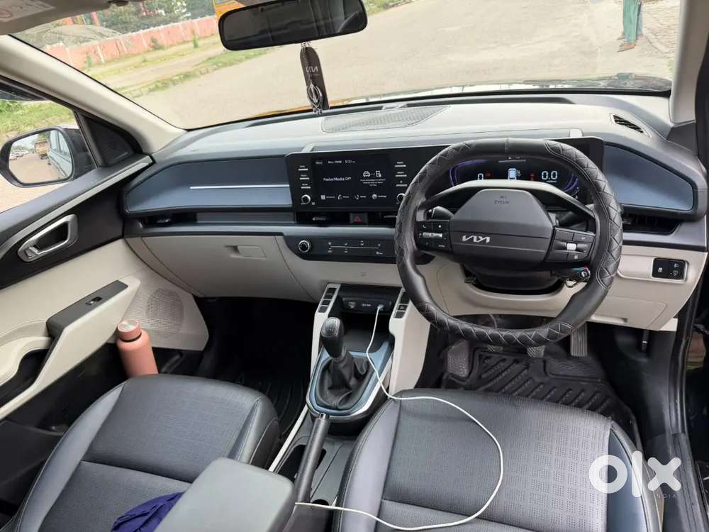 Kia Carens Clavis 2026
