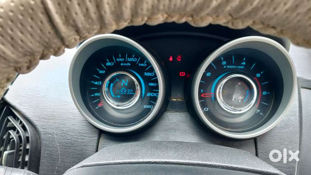 Mahindra Xuv500 W10 Awd, 2015, Diesel