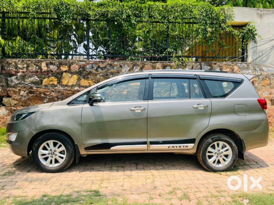 Toyota Innova Crysta 2.4 V, 2018, Diesel