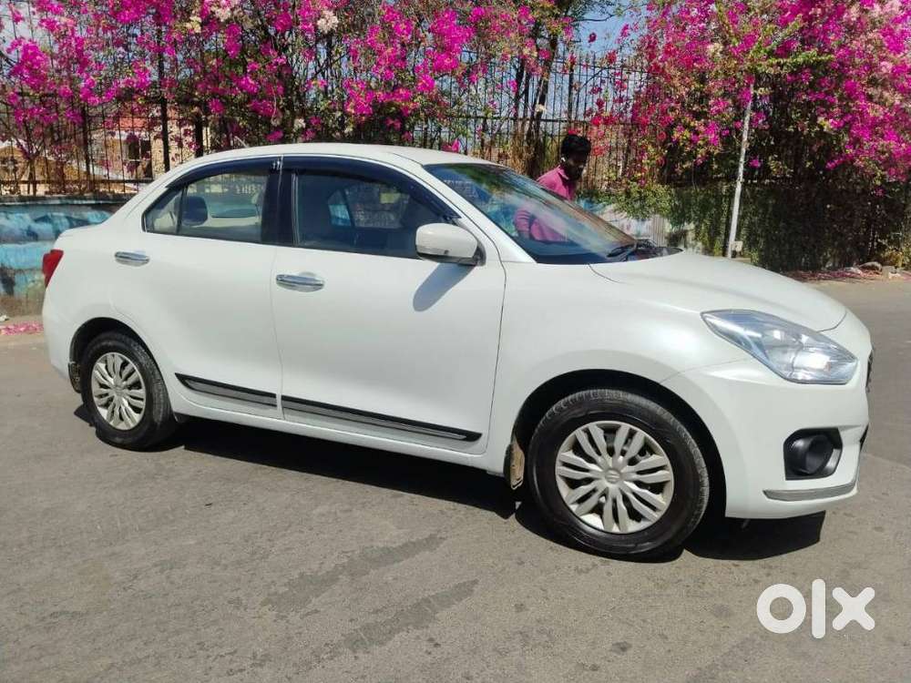 Maruti Suzuki Dzire 1.2 Vxi Amt, 2017, Cng & Hybrids