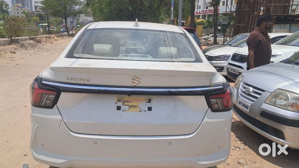 Maruti Suzuki Dzire 1.2 Vxi Cng, 2025, Cng & Hybrids