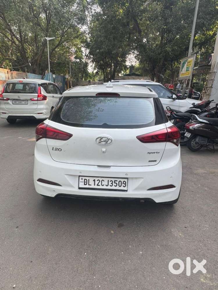 Hyundai Petrol 2016 Car