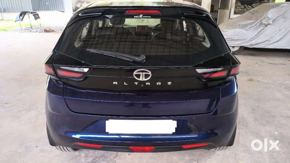Tata Altroz Xz+ 2022 Aug  Single Owner  Excellent Condition  Low Km