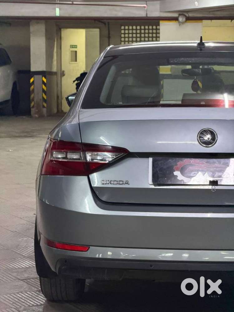Skoda Superb L&k 2.0 Tdi At, 2018, Diesel