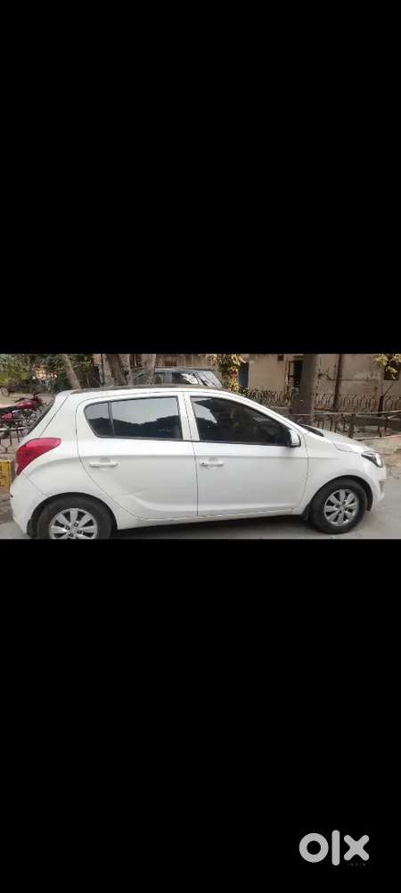 Brand New I20 Car With Petrol And Cng