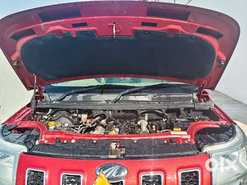 Mahindra Tuv 300 T8, 2018, Diesel