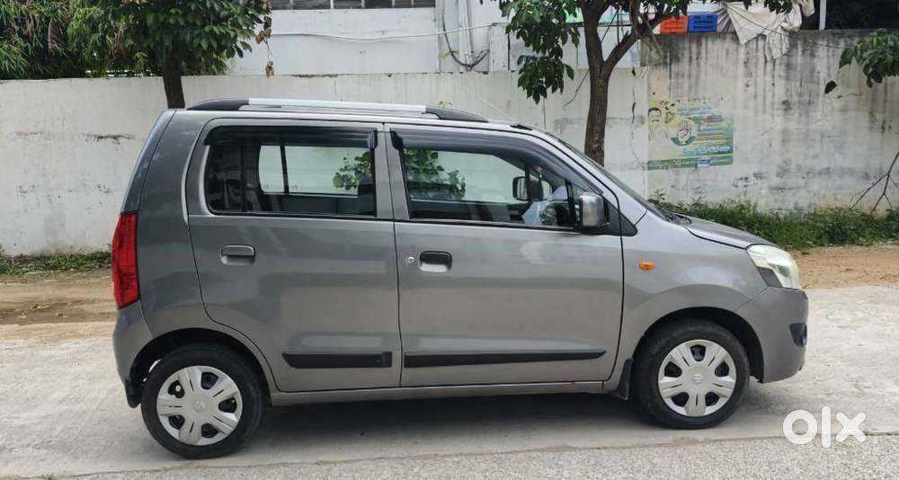 Maruti Suzuki Wagon R Amt Vxi, 2017, Petrol
