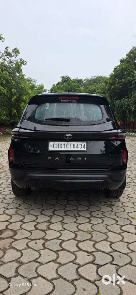 Tata Safari Accomplished Plus Dark Edition At, 2024, Diesel