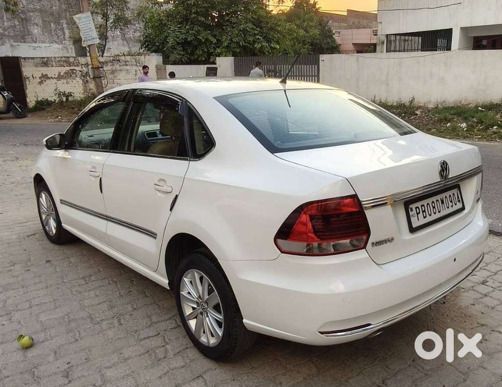 Volkswagen Vento 1.5l Tdi Highline Plus At Diesel, 2016, Diesel