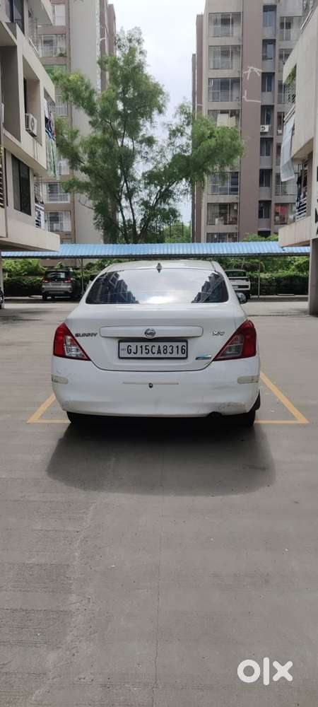 Nissan Sunny Diesel 2013