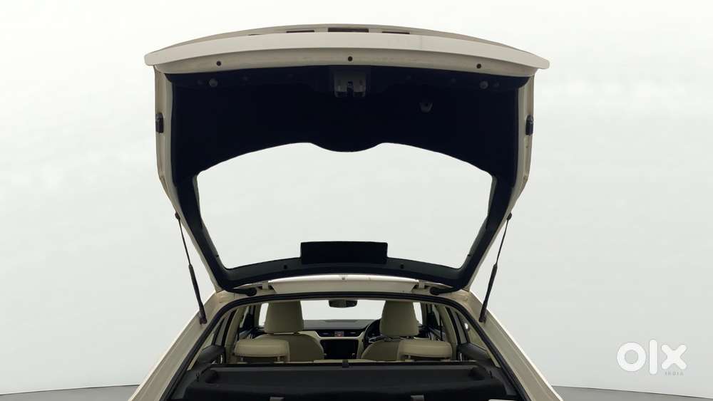 Skoda Octavia 1.8 Tsi At L K, 2019, Petrol