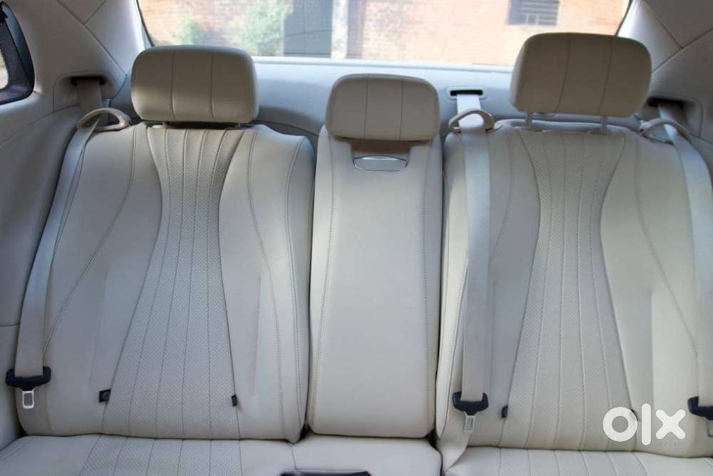 Mercedes-benz E-class E 200 Exclusive, 2023, Petrol