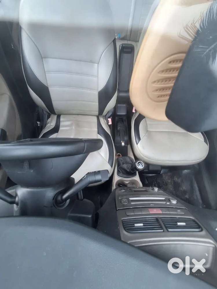 Fiat Linea Petrol. 2010. Starting Condition.