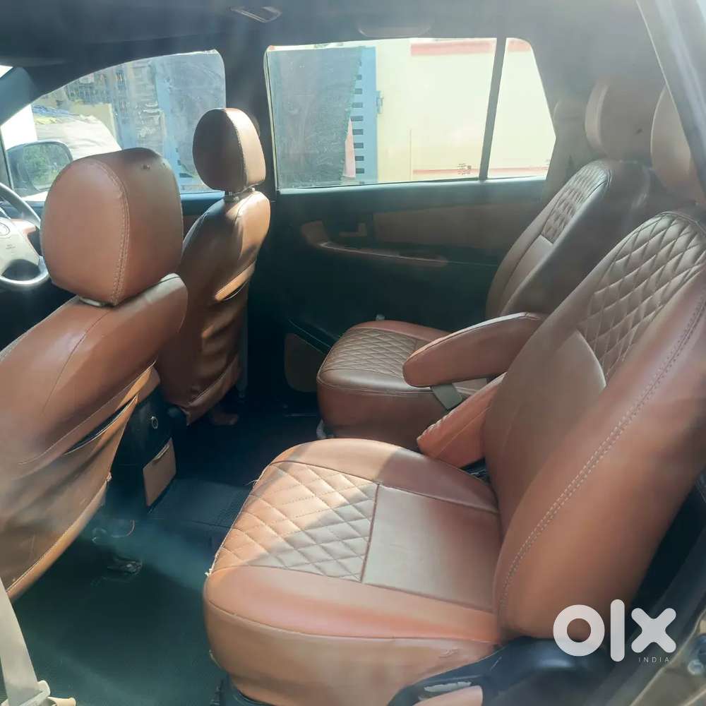 Toyota Innova 2012 Diesel Well Maintained
