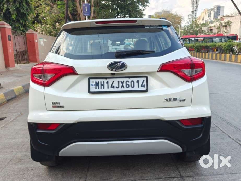 Mahindra Xuv300 W8 (o) 1.5 Diesel Amt, 2022, Diesel
