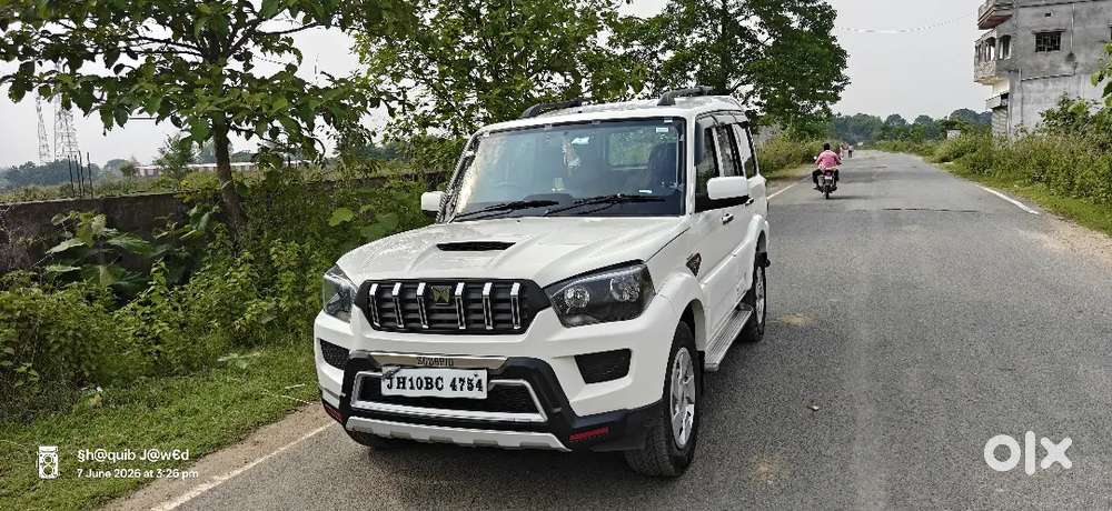 Mahindra Scorpio S4+