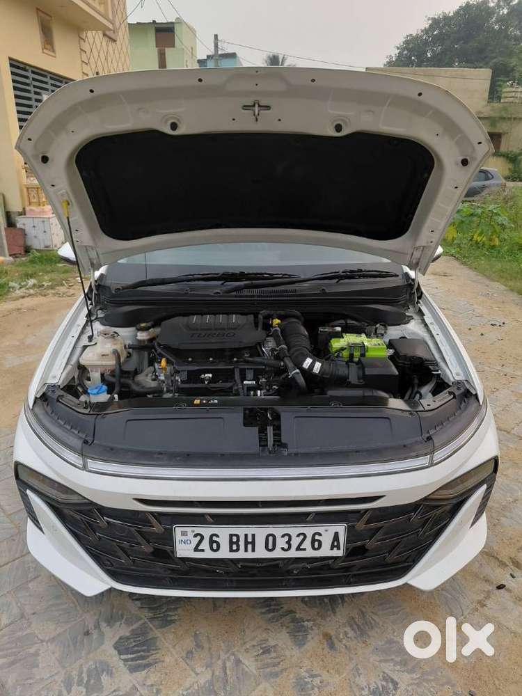 Hyundai Verna Sx (o) 1.5 Vtvt Ivt [2023 - 2026], 2026, Petrol