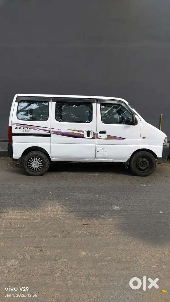 Maruti Suzuki Eeco 5star Ac