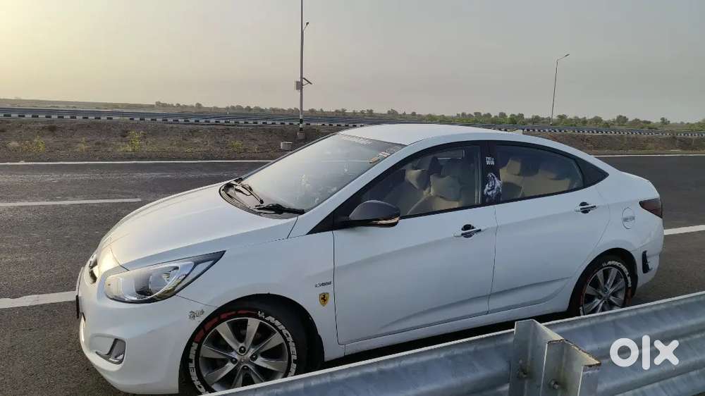 Hyundai Verna Fluidic Sx