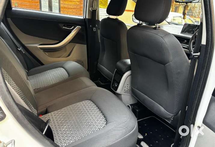 Tata Nexon 1.5 Revotorq Xz Plus, 2018, Petrol